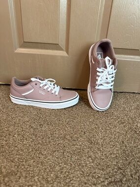Vans Low-Top Sneakers in Mauve Pink with White Accents